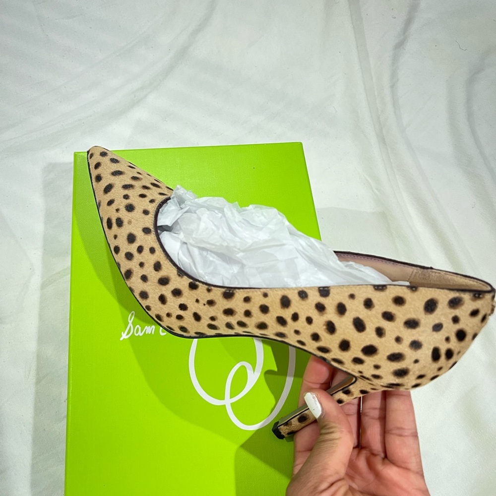Sam Edelman women’s Hazel pumps. Size 8M. Color Tan Multi.